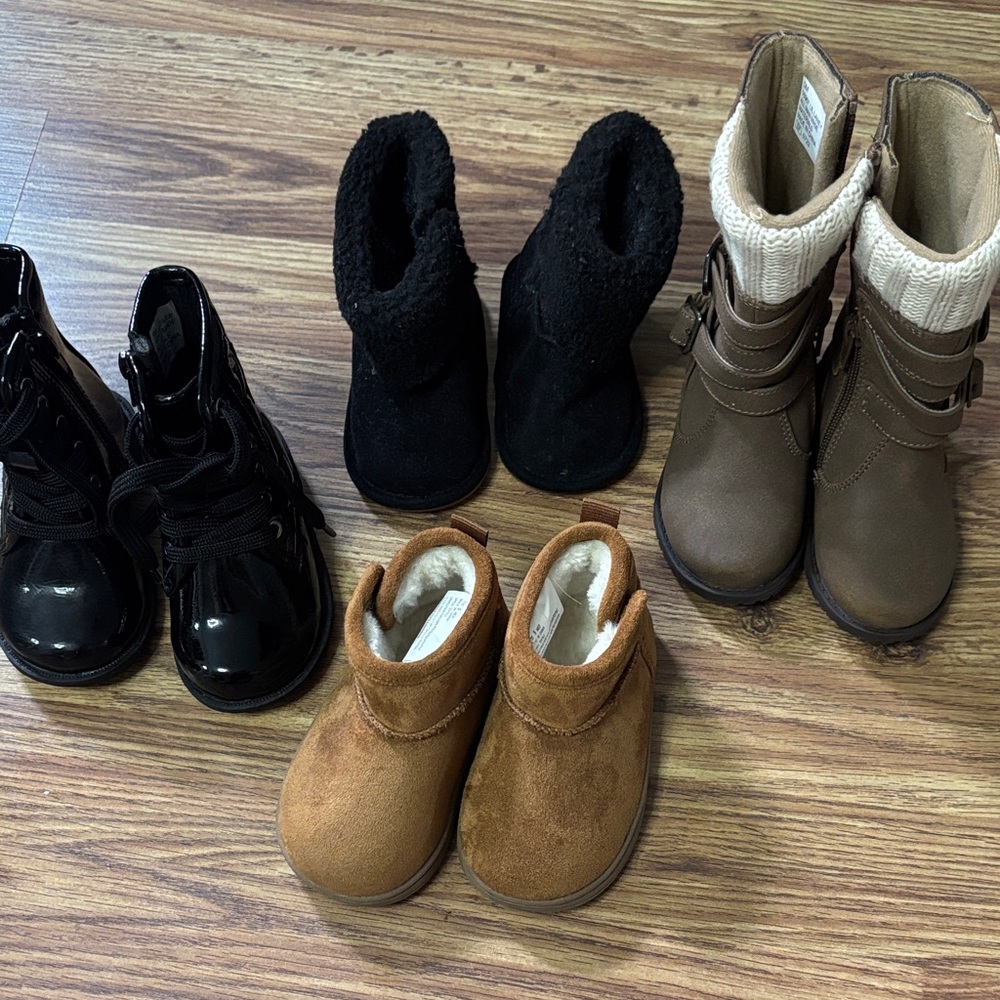 Toddler Girls Boots Lot size 5